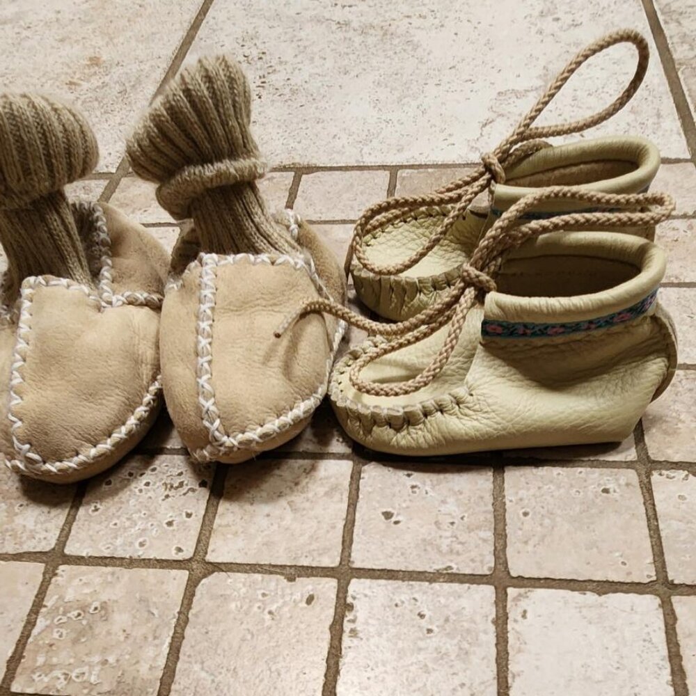 Two Pairs of NEW Baby Leather Moccassins Shoes 6-12 Months